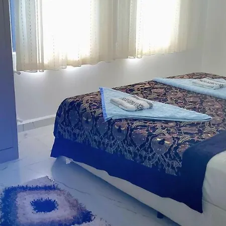 Beautiful 4-Bed Villa 달리안